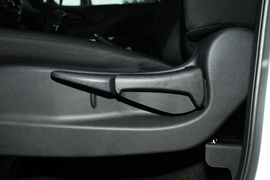 2021款日产纳瓦拉