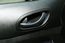 2021款日产纳瓦拉