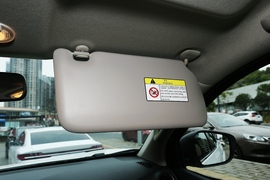 2021款日产纳瓦拉