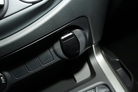 2021款日产纳瓦拉