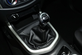 2021款日产纳瓦拉