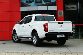 2021款日产纳瓦拉