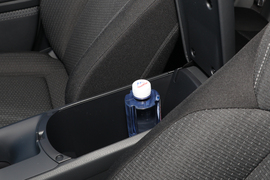 2021款丰田奕泽IZOA