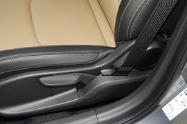 2022款雪佛兰科鲁泽