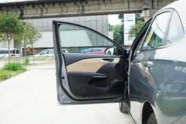 2022款雪佛兰科鲁泽