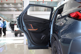 2022款长安欧尚X5运动版