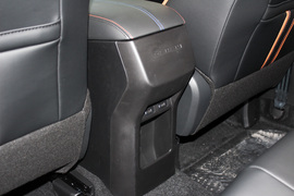 2022款长安欧尚X5运动版