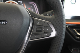 2022款长安欧尚X5运动版