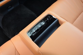 2021款雷克萨斯LS500h