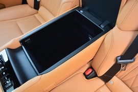 2021款雷克萨斯LS500h