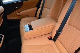 2021款雷克萨斯LS500h