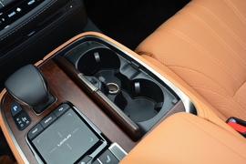 2021款雷克萨斯LS500h