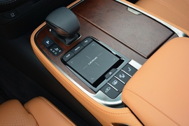 2021款雷克萨斯LS500h