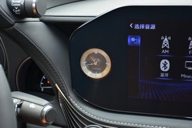 2021款雷克萨斯LS500h