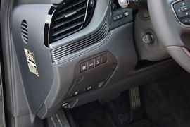 2021款雷克萨斯LS500h