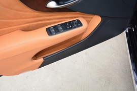 2021款雷克萨斯LS500h