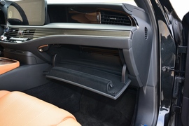 2021款雷克萨斯LS500h