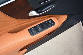 2021款雷克萨斯LS500h