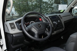 2021款福田风景G7