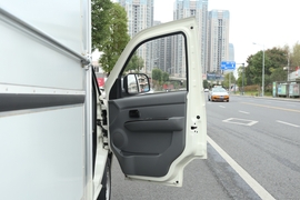 2020款福田祥菱V