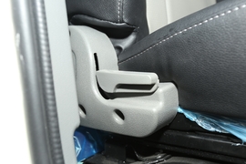 2020款福田祥菱V