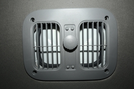 2020款福田祥菱V