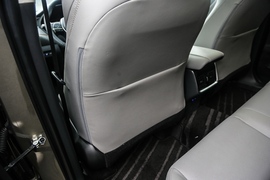 2022款丰田凌放HARRIER