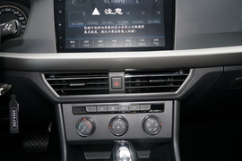 2022款大众朗逸