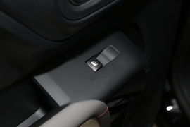 2021款雪铁龙天逸