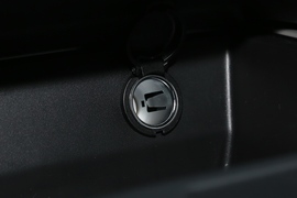 2021款雪铁龙天逸