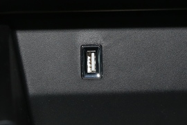 2021款雪铁龙天逸