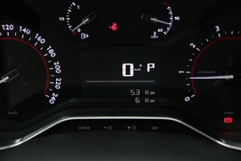 2021款雪铁龙天逸