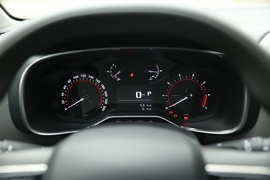 2021款雪铁龙天逸