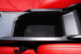 2021款丰田凯美瑞