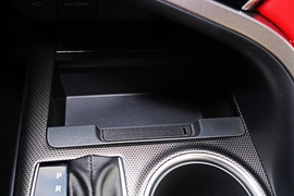 2021款丰田凯美瑞