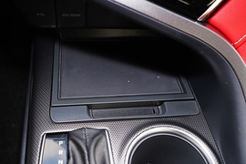 2021款丰田凯美瑞