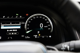 2021款丰田凯美瑞