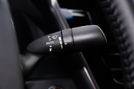 2021款丰田凯美瑞