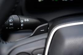 2021款丰田凯美瑞