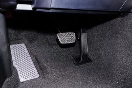 2021款丰田凯美瑞