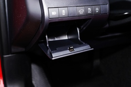 2021款丰田凯美瑞