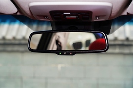 2021款丰田凯美瑞