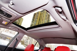 2021款丰田凯美瑞