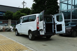 2019款江铃福特全顺