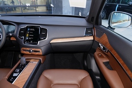 2022款沃尔沃XC90