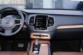 2022款沃尔沃XC90