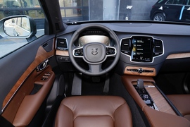 2022款沃尔沃XC90