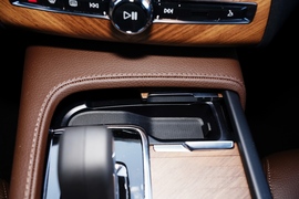 2022款沃尔沃XC90
