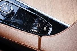 2022款沃尔沃XC90