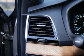 2022款沃尔沃XC90